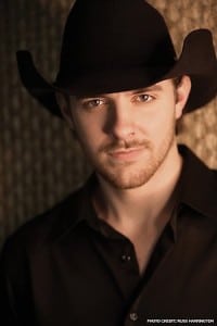 Book or Hier Country Singer Chris Young