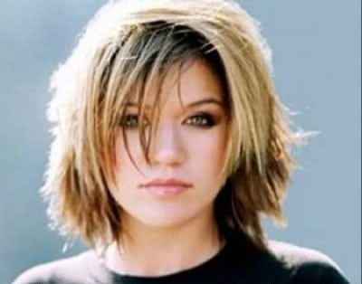 Book or Hire Pop and Country Musician Kelly Clarkson