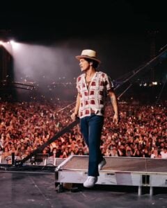 Bruno Mars Performs Live a Corporate Event Concert