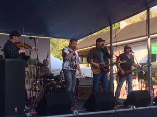 Book Cash Creek and Jody Medford
