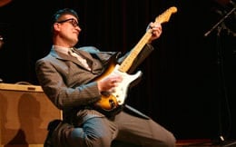 Hire Johnny Rogers Singing Impressionist