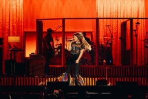 Kelly Clarkson Singing Live at a Special Event